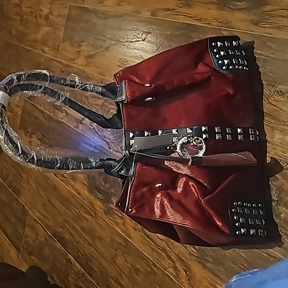 Beautiful Sharif designer handbag!